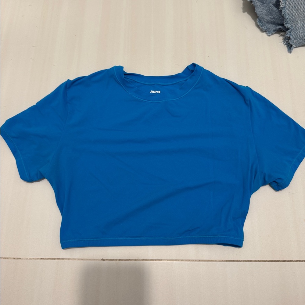 Skims crop top
